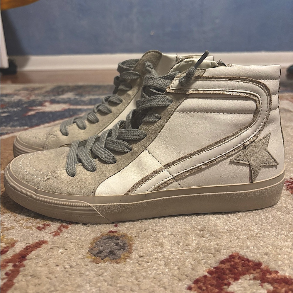Shu Shop Roxanne Off White Sneakers (Size 8) Hi Tops